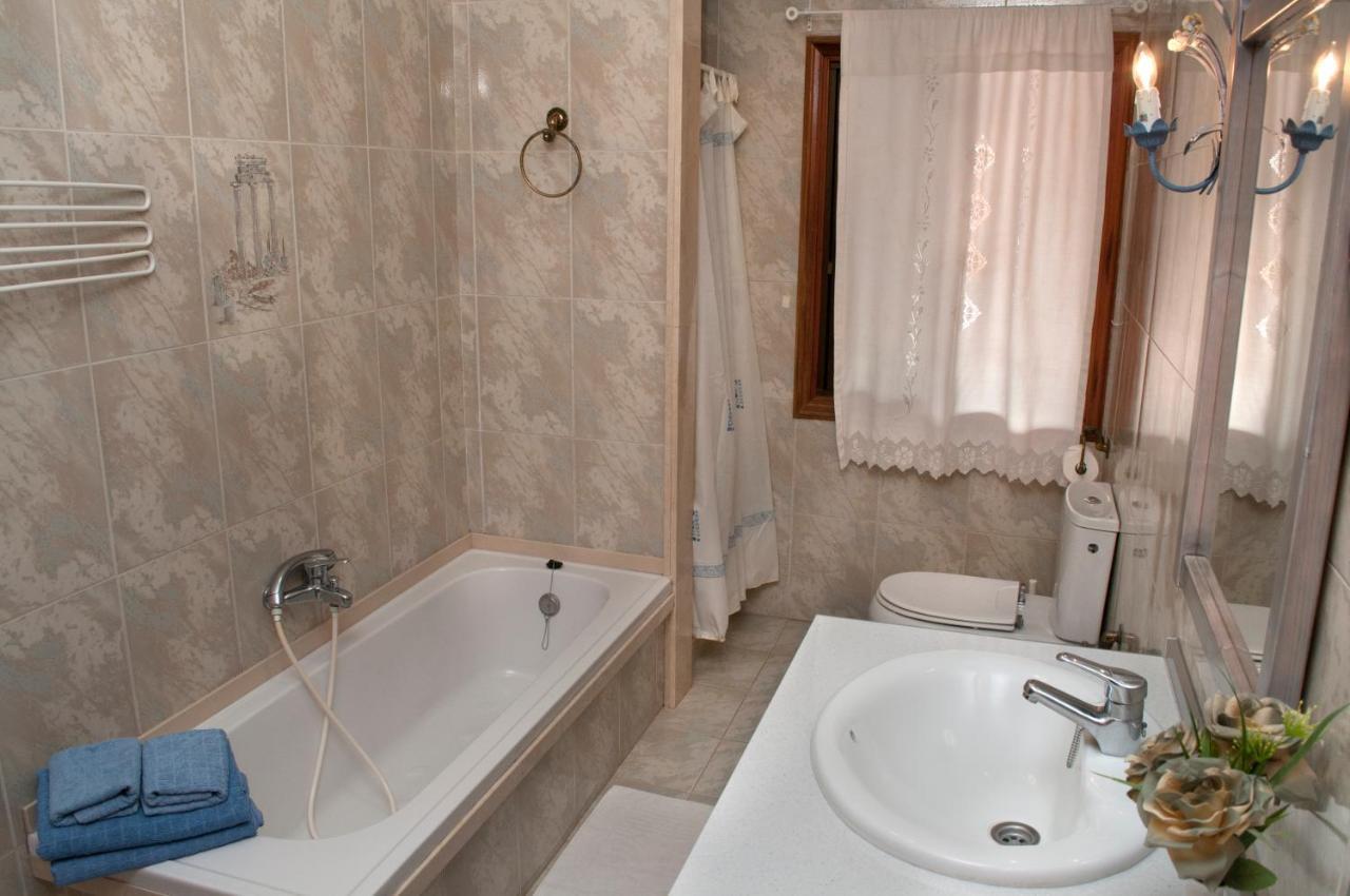 Vivienda Vacacional Floratere Arona  Exteriör bild